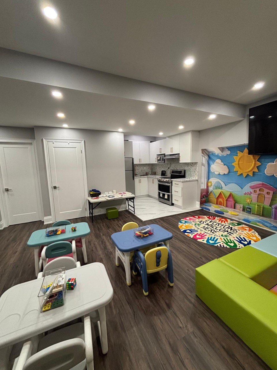 photo_4999500782369442693_y